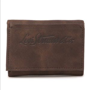 Levi’s Mens Trifold Elgin Leather Wallet RFID